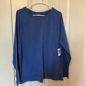 Old Navy crew neck sweatshirt. Never worn